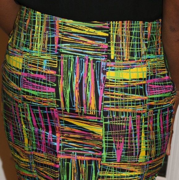 Ankara Short Skirt - Picture 4 of 4